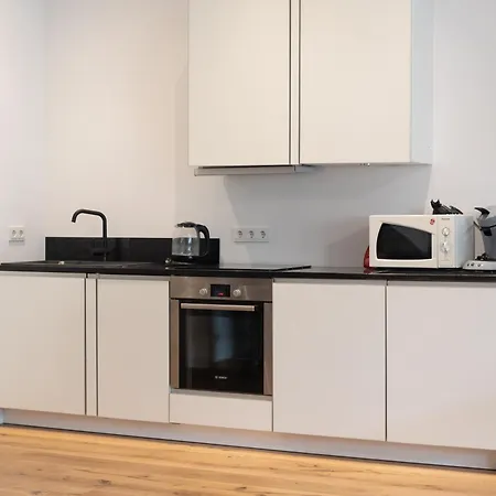Apartment Mit Parkblick & Massagestuhl